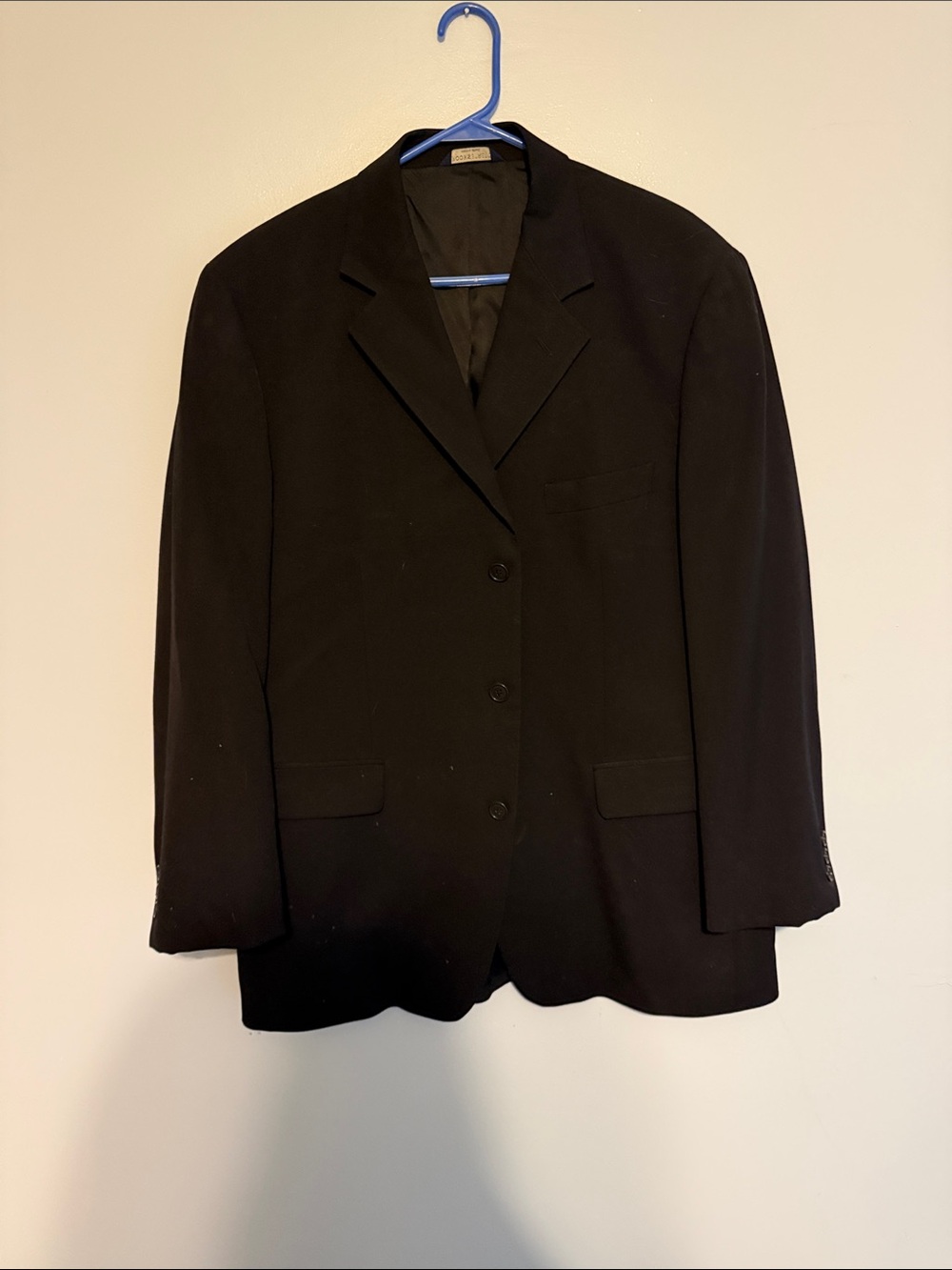 Brooks Black Men's Three-Button Suit Jacket